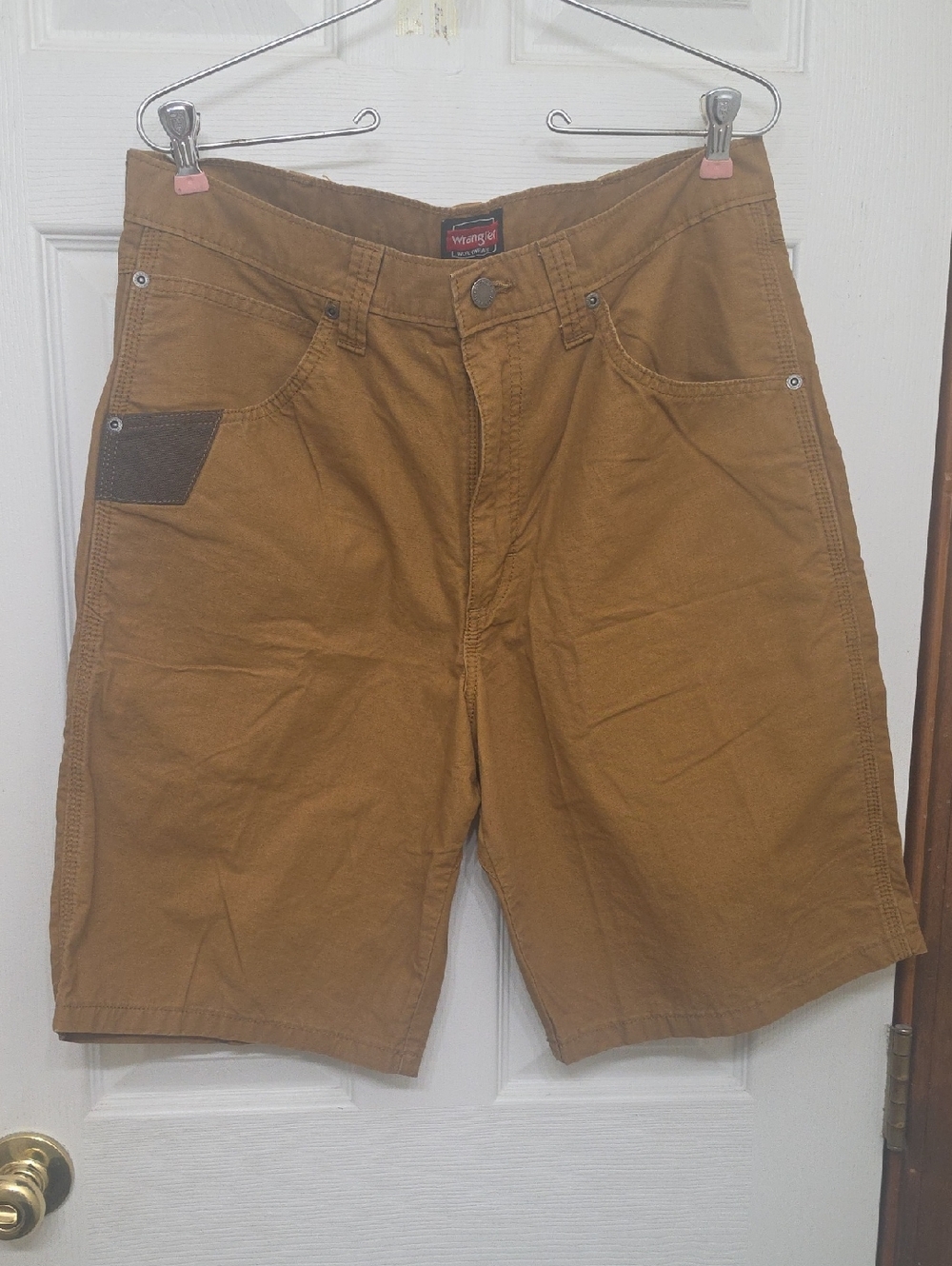 Wrangler Tan Work-Style Flat Front Shorts